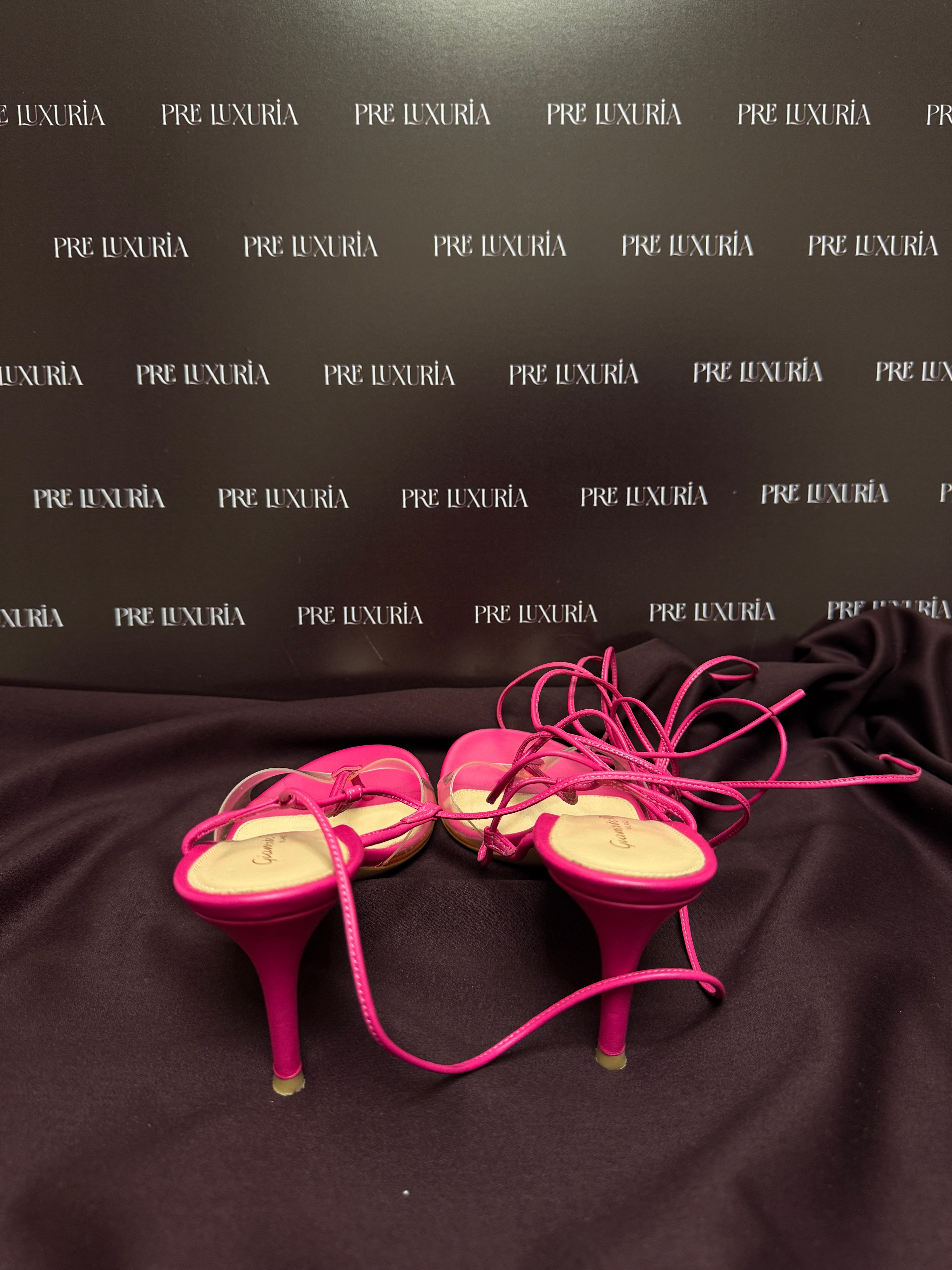 Gianvito Rossi Estelle Wrap-tie Sandals in Pink EU37.5