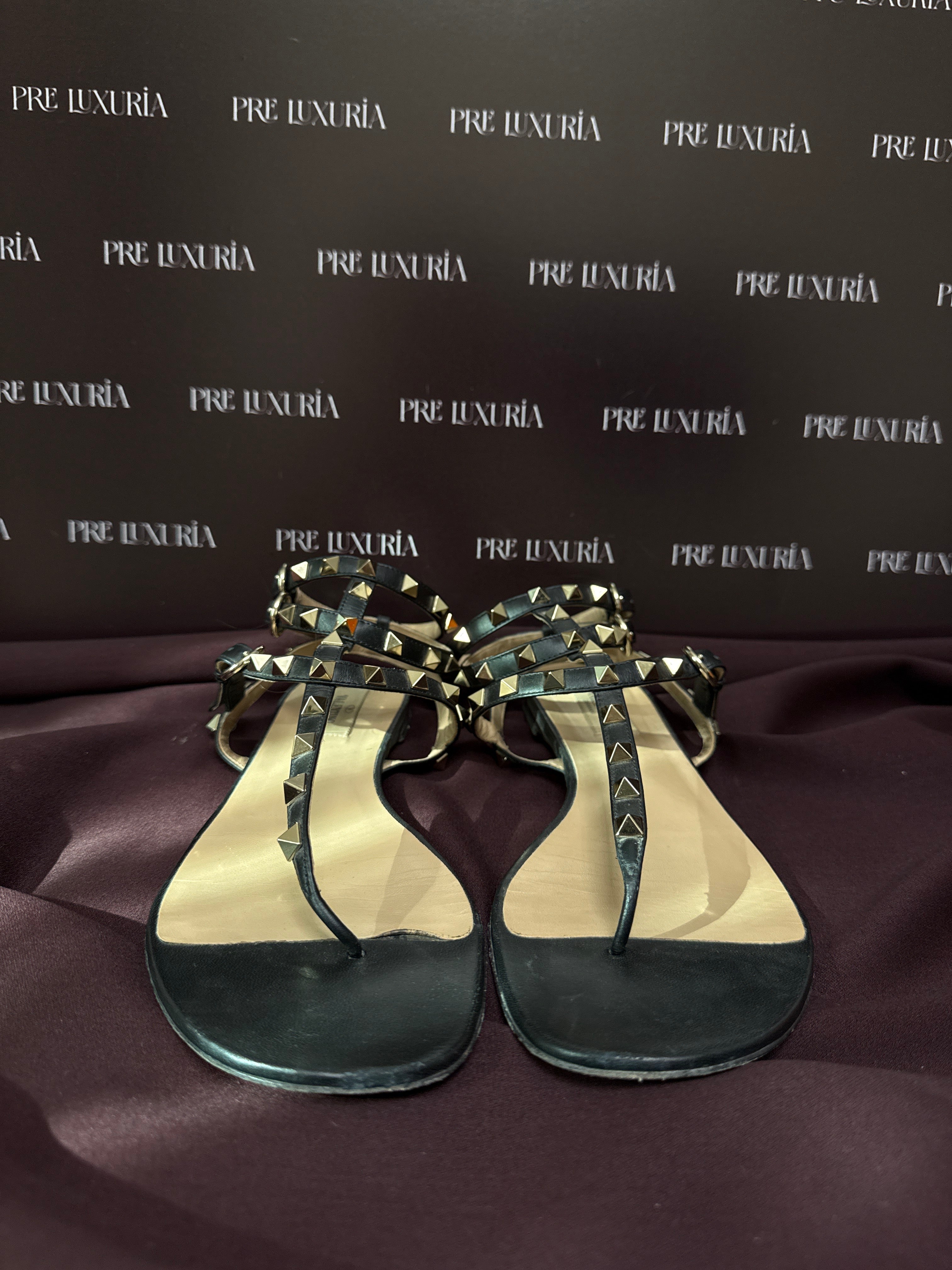 Valentino Garavani Rock-stud Caged Flat Sandals in Black EU39